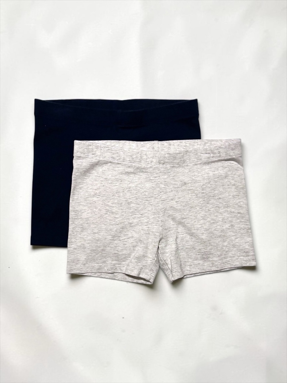 Member’s Mark Girls Favorite Cartwheel Shorts Set – Black & Heather Gray 6/6X